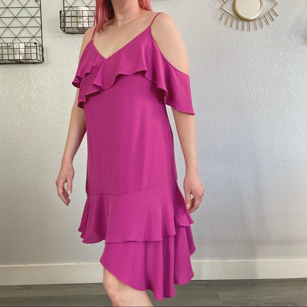 BCBG MAXAZRIA Cold shoulder dress